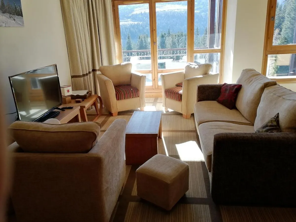 Flaine Prime Ski In, Ski Out Apartment France